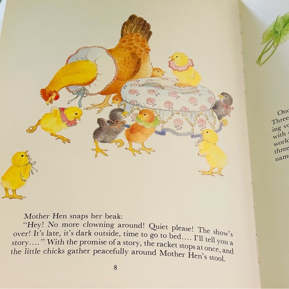 The Best Bedtime Stories of Mother Hen Hardcover Picture Book - Picture 7 of 10
